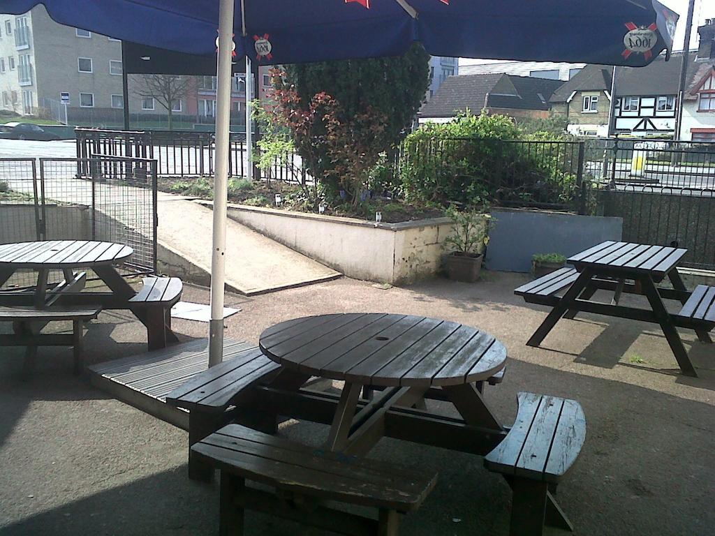 Mary Rose Inn Hotel Orpington Bagian luar foto