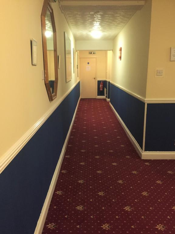 Mary Rose Inn Hotel Orpington Bagian luar foto