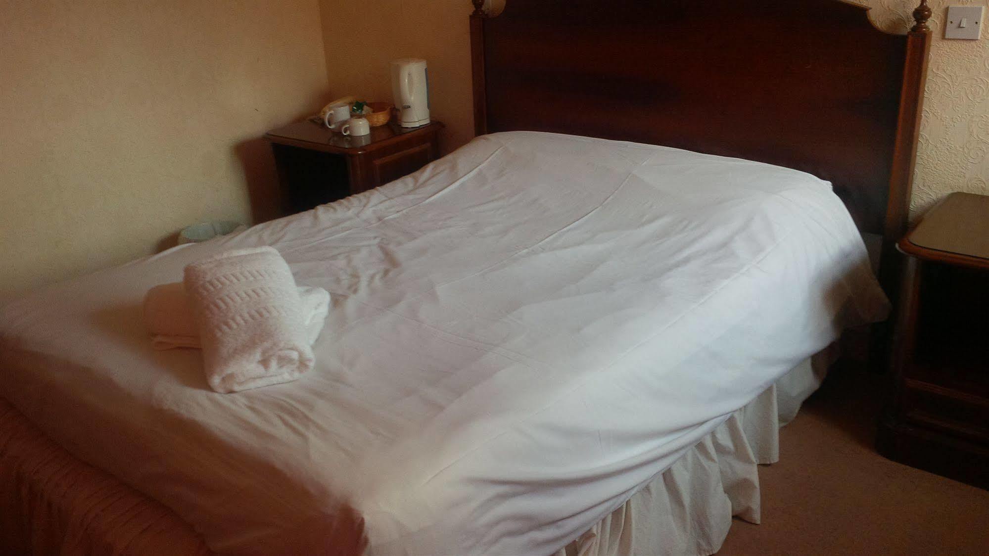 Mary Rose Inn Hotel Orpington Bagian luar foto